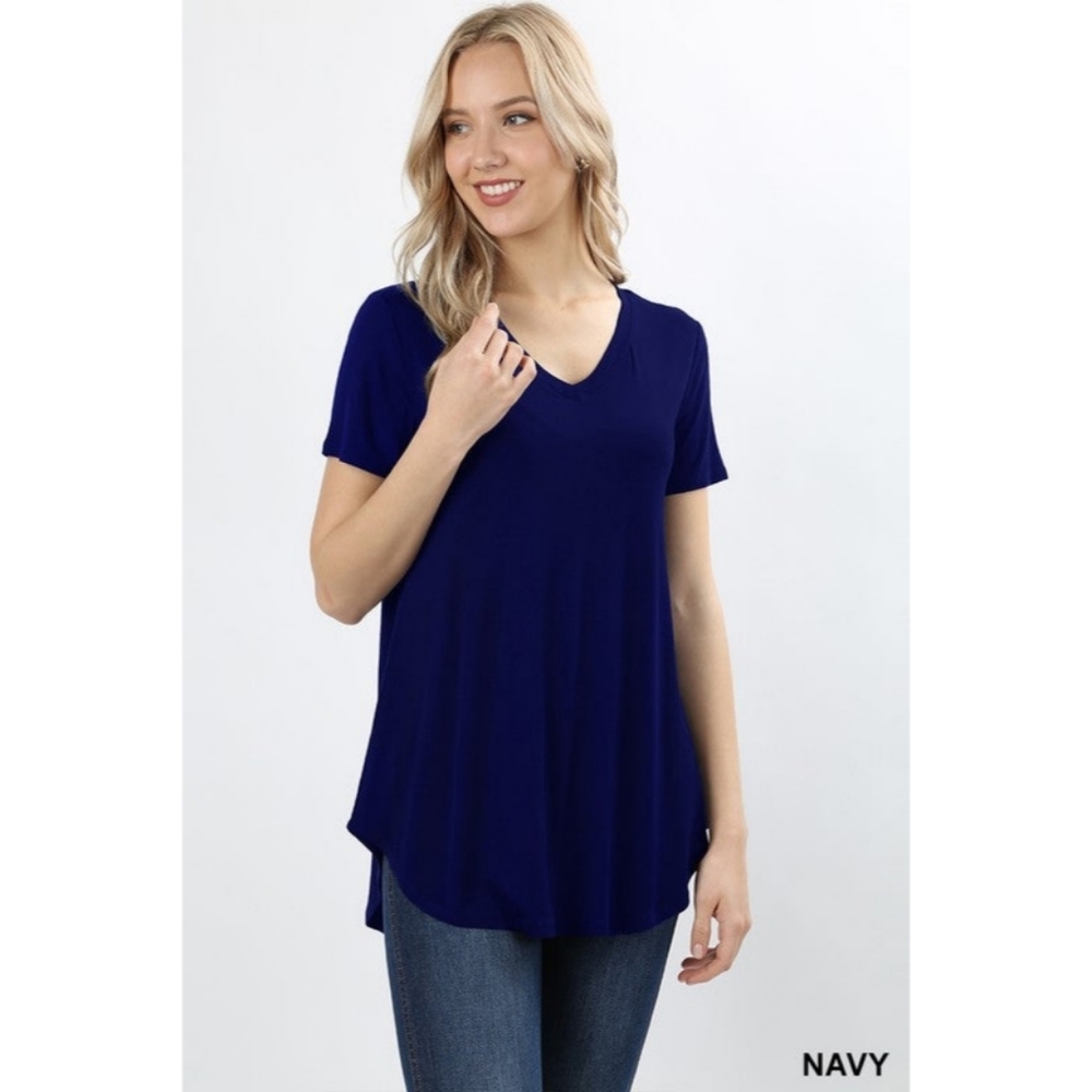 2/$30. ZENANA Navy Short Sleeve V-Neck Tee 3XL NWT